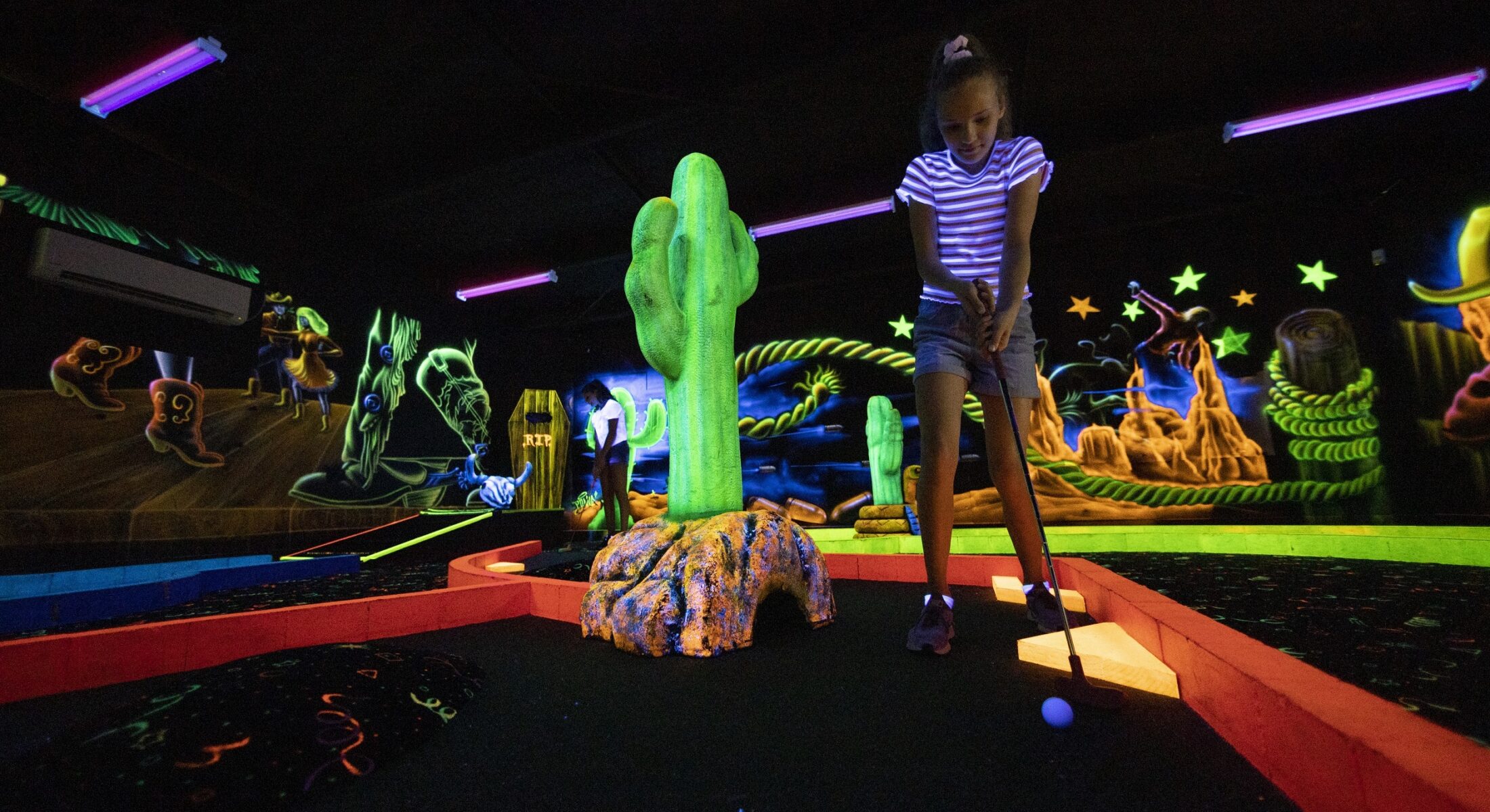 Caboolture Bowls and Mini Golf golw in the dark bowling Moreton Bay Region family fum