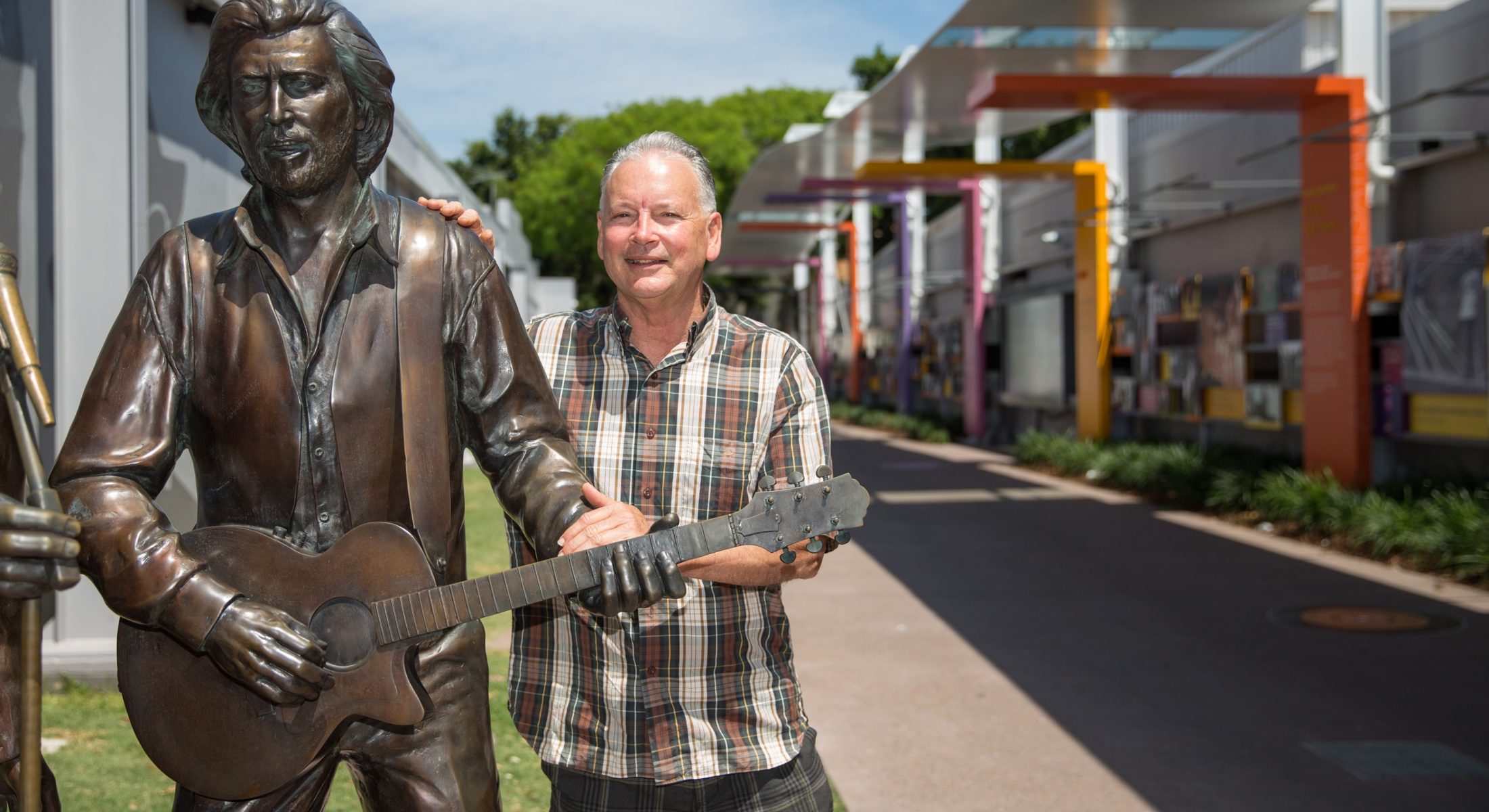Bee Gees Way Barry Gibb Statue Redcliffe In Moreton Bay Region