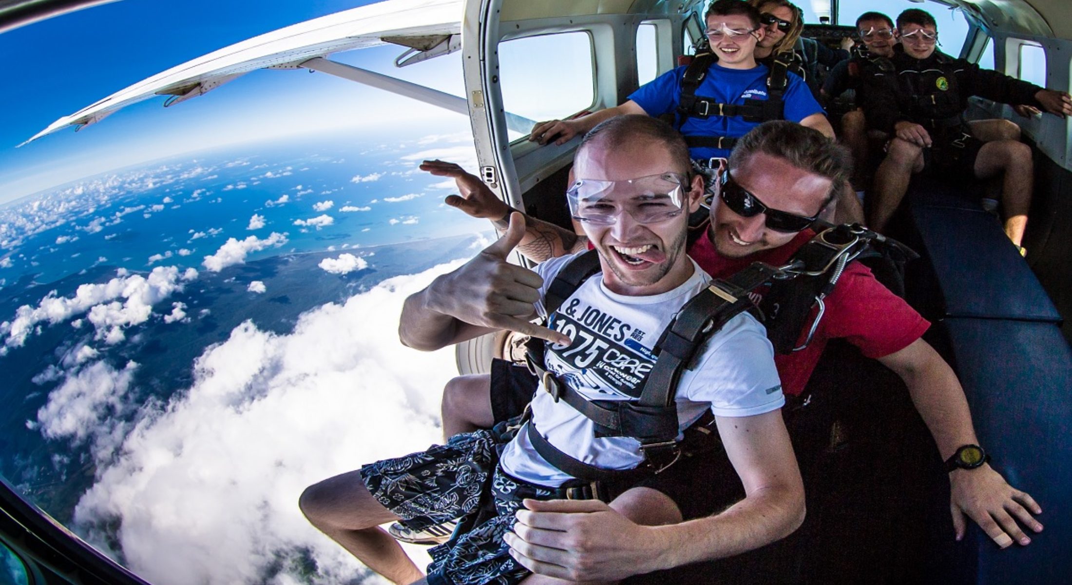 Sky Dive Australia Adrenaline Junkie Fun Activities With Friends Near Brisbane Moreton Bay Region